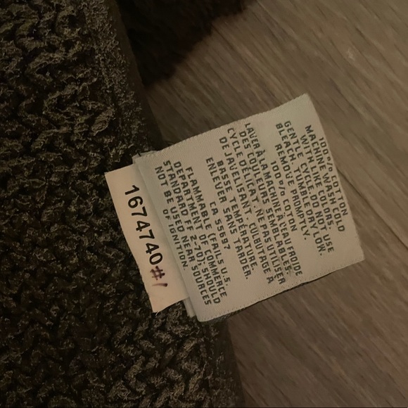 RH Brown Bath Rug - Picture 5 of 5